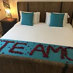 Vistamarina Casa Hotel (Adults Only)