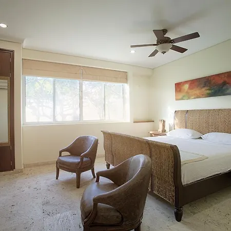Hotel Vistamarina Casa (adults Only)