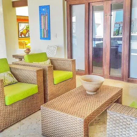 Hotel Vistamarina Casa (adults Only)