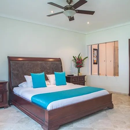 Hotel Vistamarina Casa (adults Only) 4*